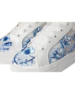 Blue by Betsey Johnson Nino | Sneakers & Athletic Shoes -Shoe Muse Store 81nxtTjEhSL. AC SR736920